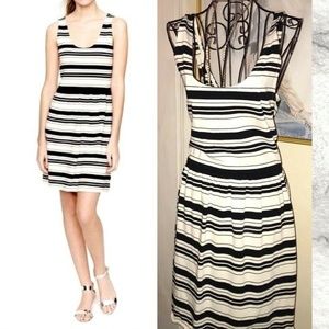 J.CREW BLACK & IVORY STRIPED DRESS~BACK BUTTONS~M